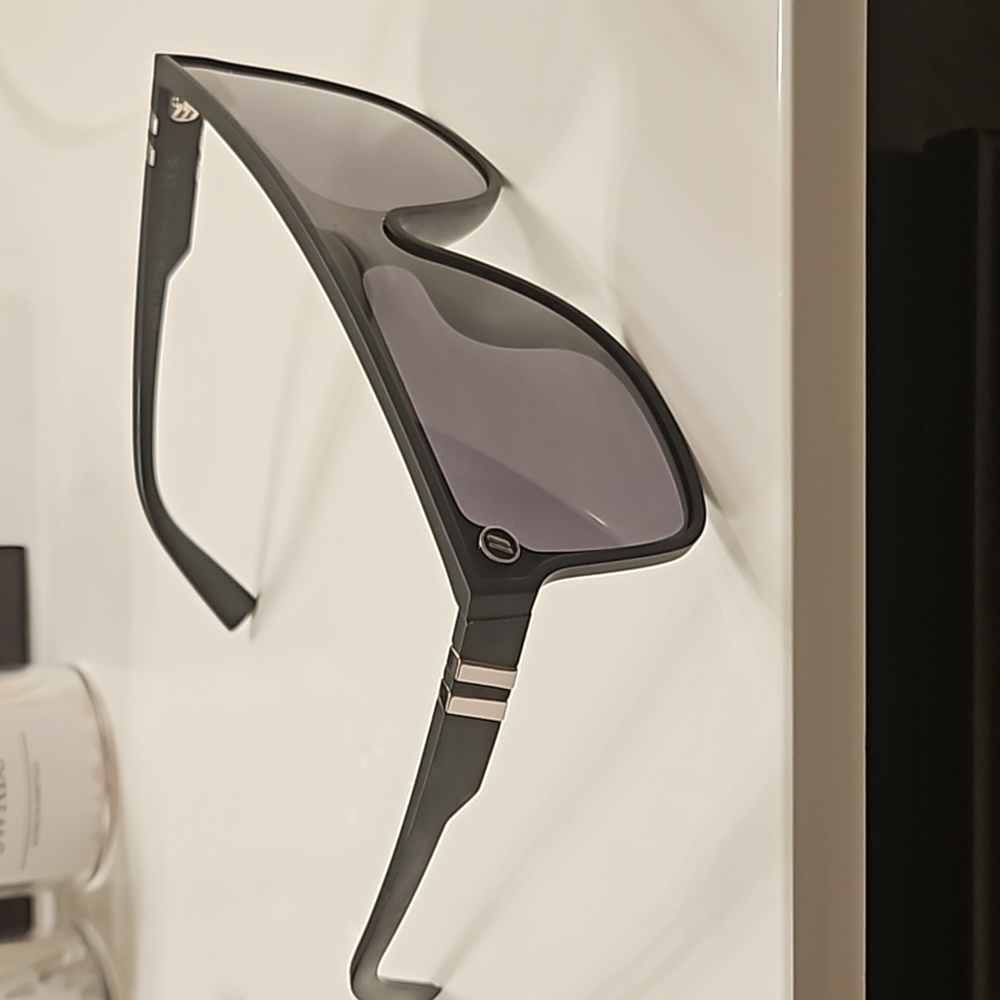 Blenders polarized sunglasses